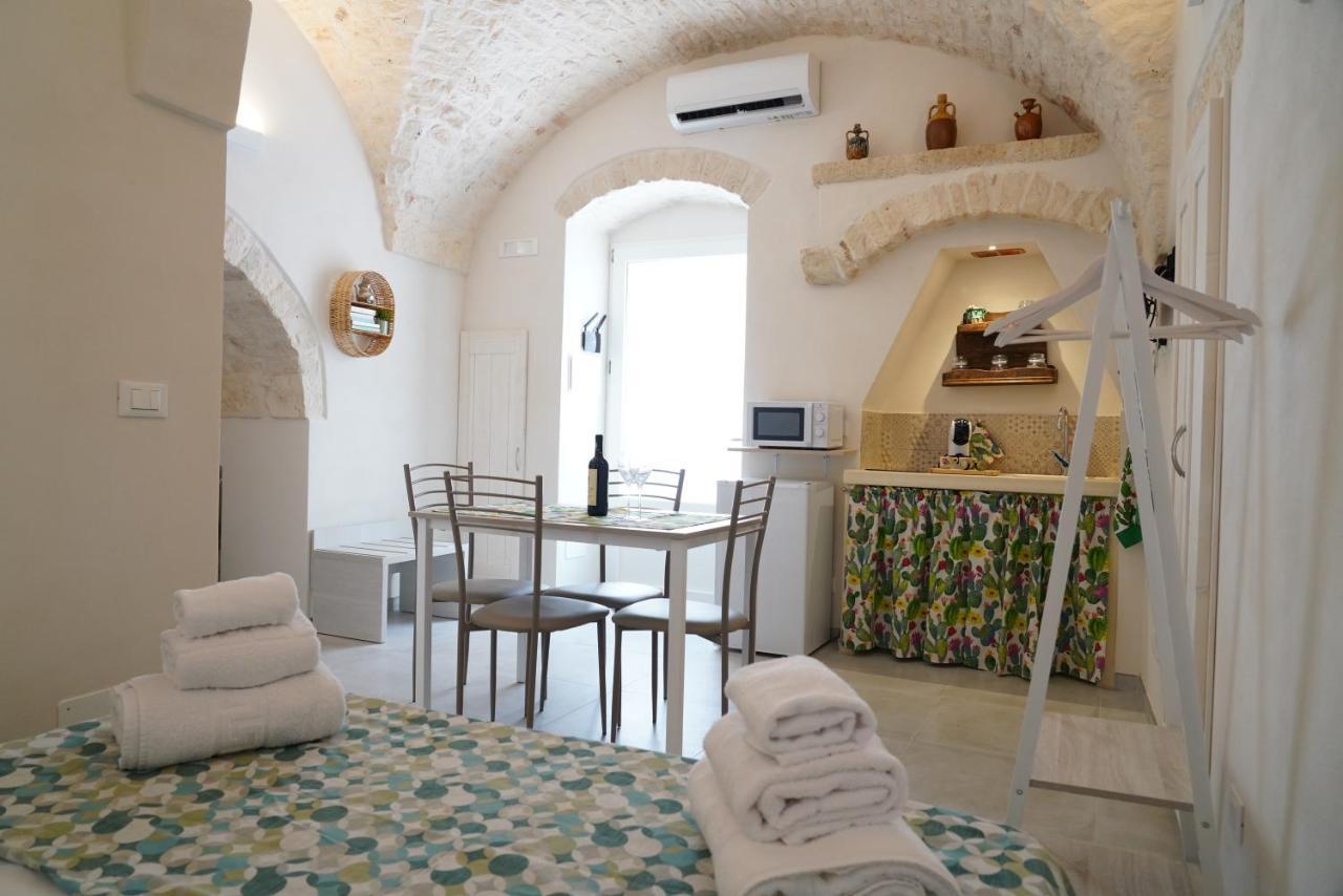 Casetta Filippi - A Pochi Passi Dal Centro Storico Ceglie Messapica Esterno foto